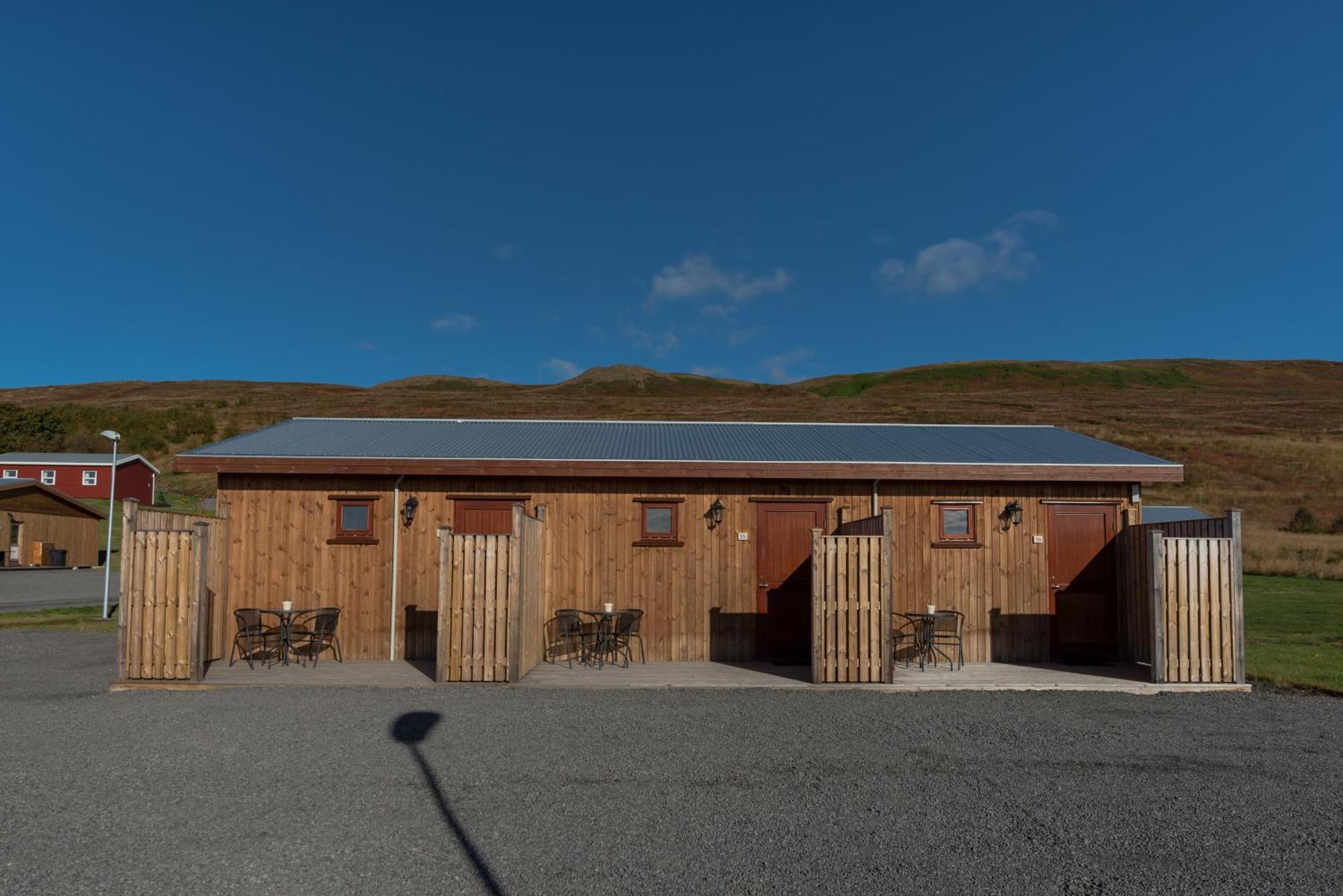 Guesthouse Brekka Exterior photo